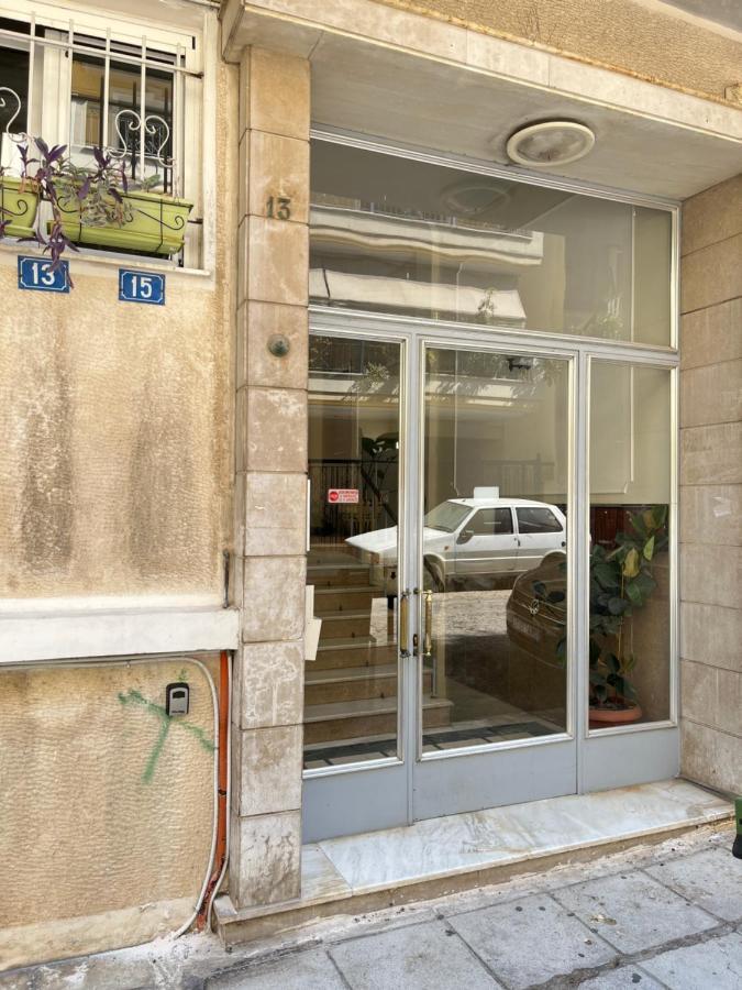 Modern Apartment, Short Walk To Acropolis Sites アテネ エクステリア 写真