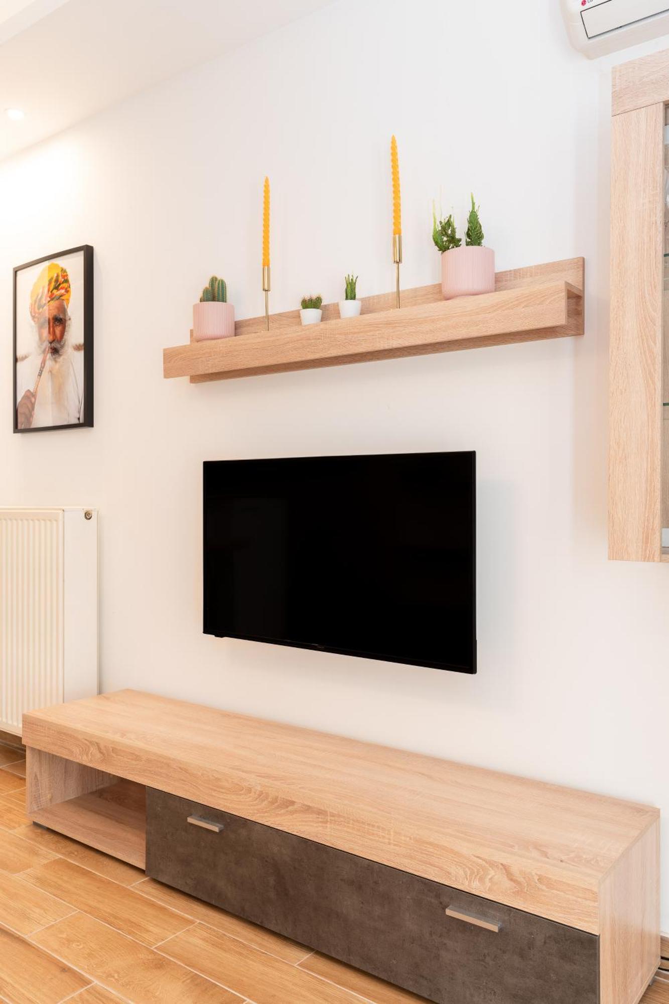 Modern Apartment, Short Walk To Acropolis Sites アテネ エクステリア 写真